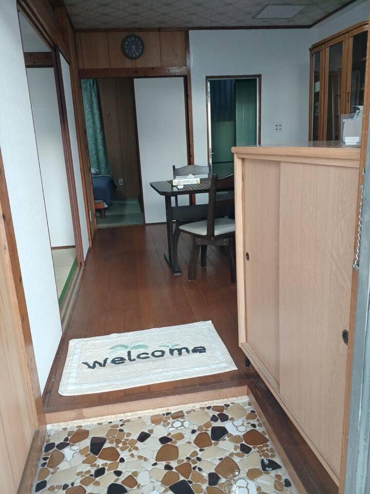 Miyagi Apartment Tomari Наха Экстерьер фото